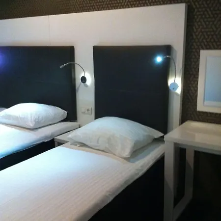 Vossius Vondelpark Hotel