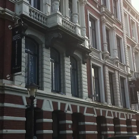 Отель Vossius Vondelpark 3*