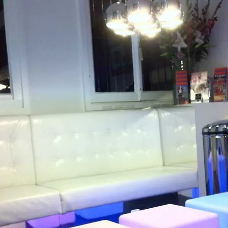 Hotel Vossius Vondelpark 3*