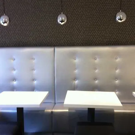 Hotel Vossius Vondelpark 3*