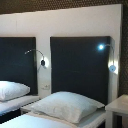 Vossius Vondelpark 3*