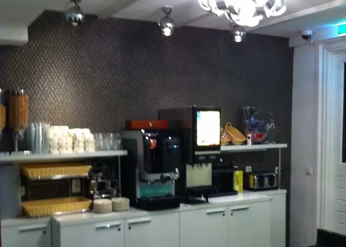 Hotel Vossius Vondelpark 3*