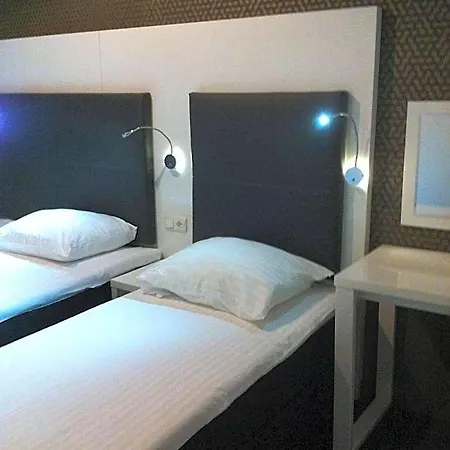酒店 福索冯德尔公园酒店 3*