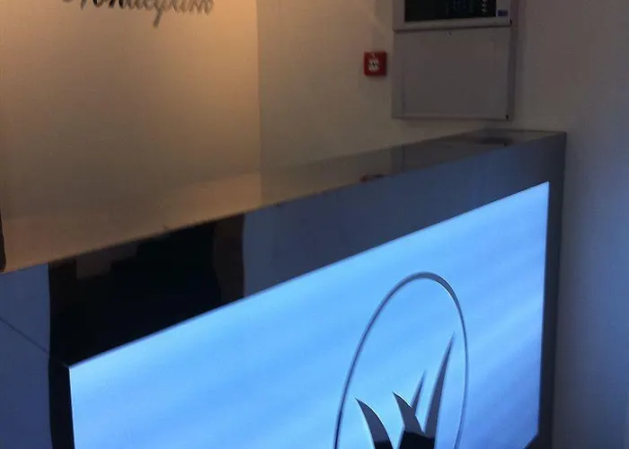 Vossius Vondelpark Hotel 3*